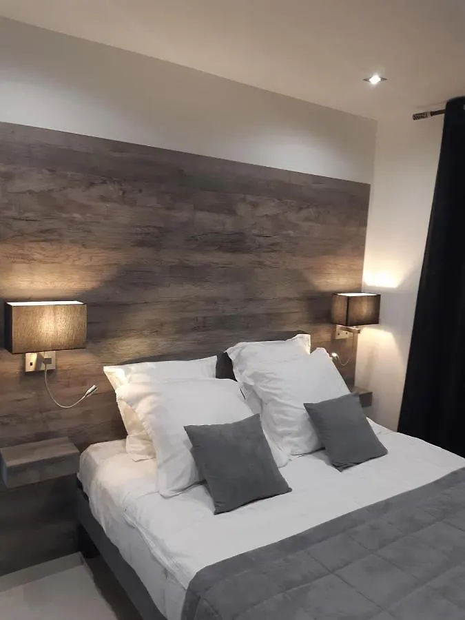 Les Bastides D'Helene Apartment Eze
